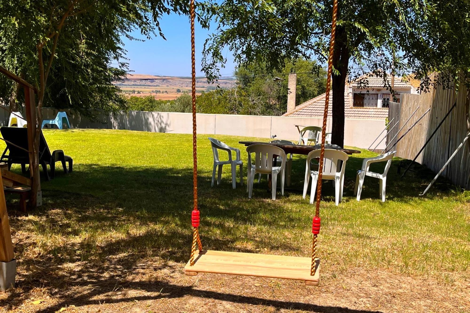 Fee4Me Cabin With Pool And Garden San Martín de la Vega Exteriör bild